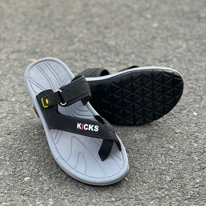 The Kicks Black Chappal