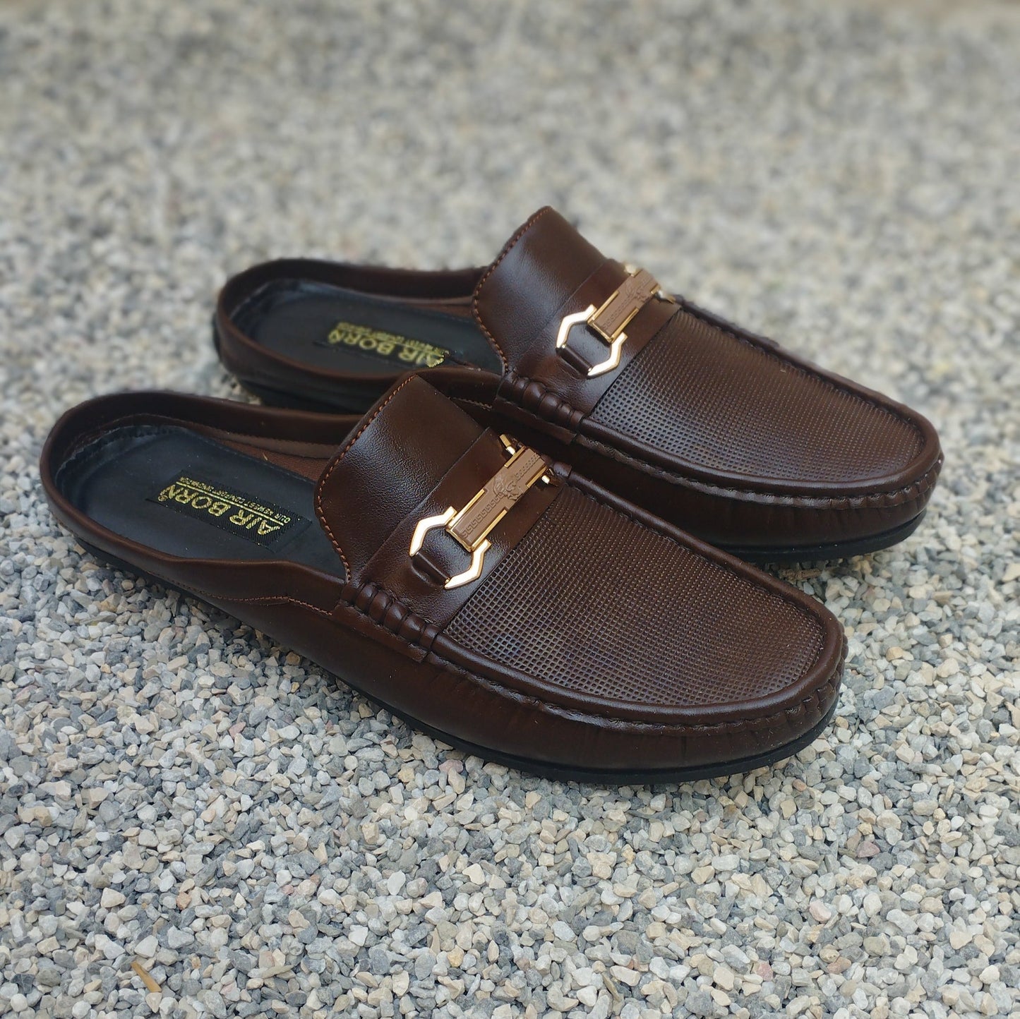 The Vintage Brown Slip on - yehloo.com.pk